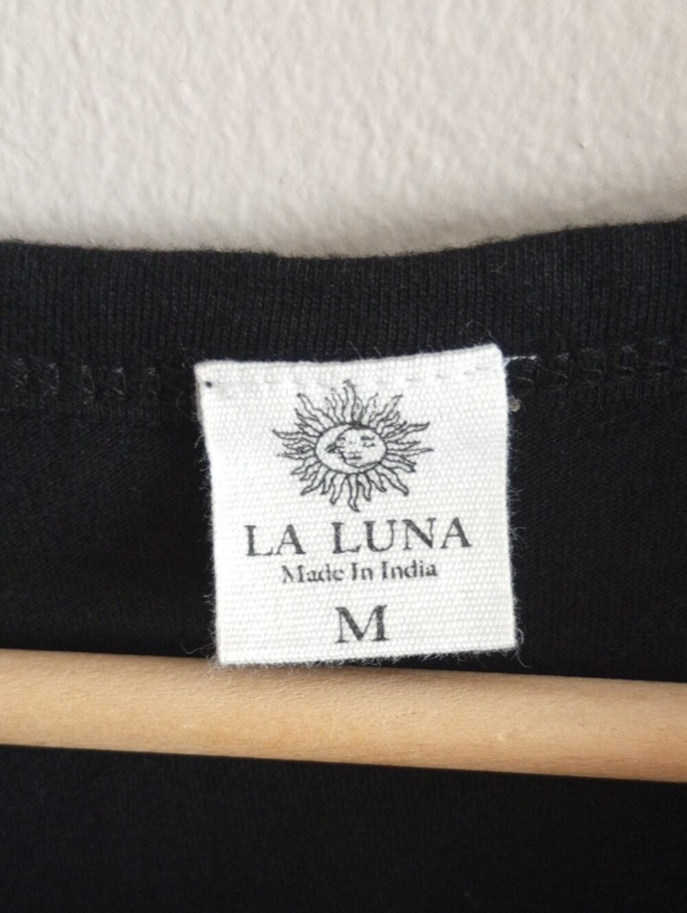 La Luna 100% Cotton Glow In The Dark Bat Tshirt Size Medium - Picture 3 of 4